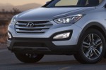 Новый 2013 Hyundai Santa Fe вид сбоку спереди, передняя часть